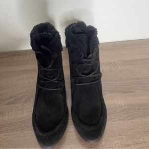 Ugg- Ankle boot, Size 11, suede, high heel, lace up, fleece lined, Black